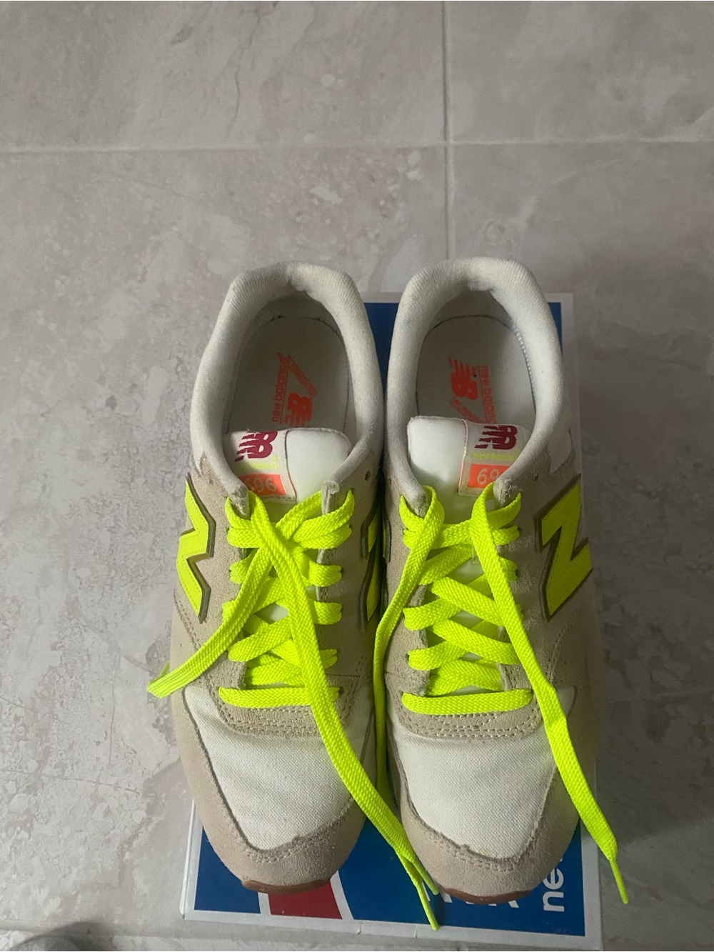 Ladies New Balance 696 Classics SZ 8 Neon Good Cond 1 Spot Last Pic WL696JC5